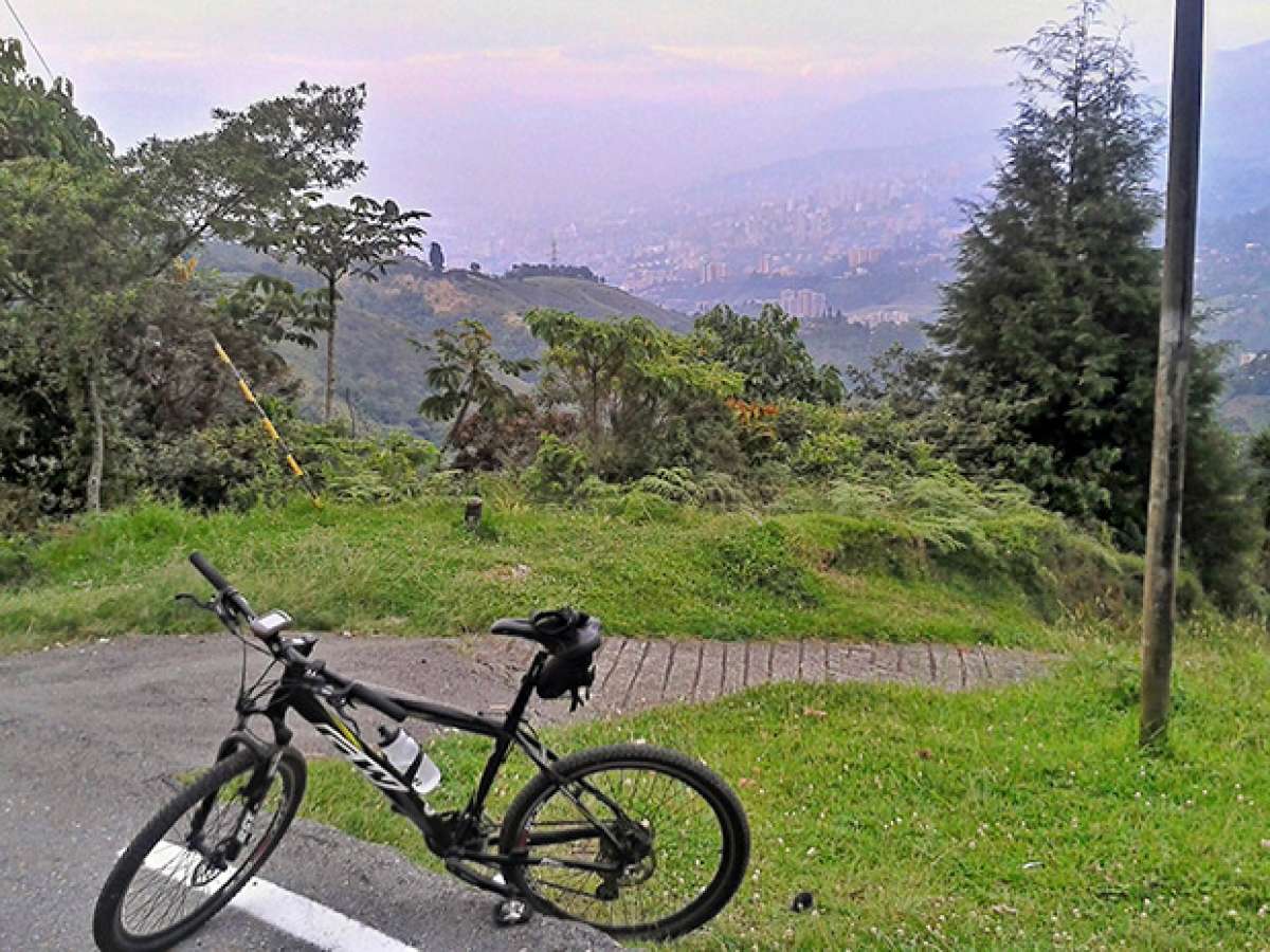 La foto del día en TodoMountainBike: 'La Catedral (Envigado, Colombia)'