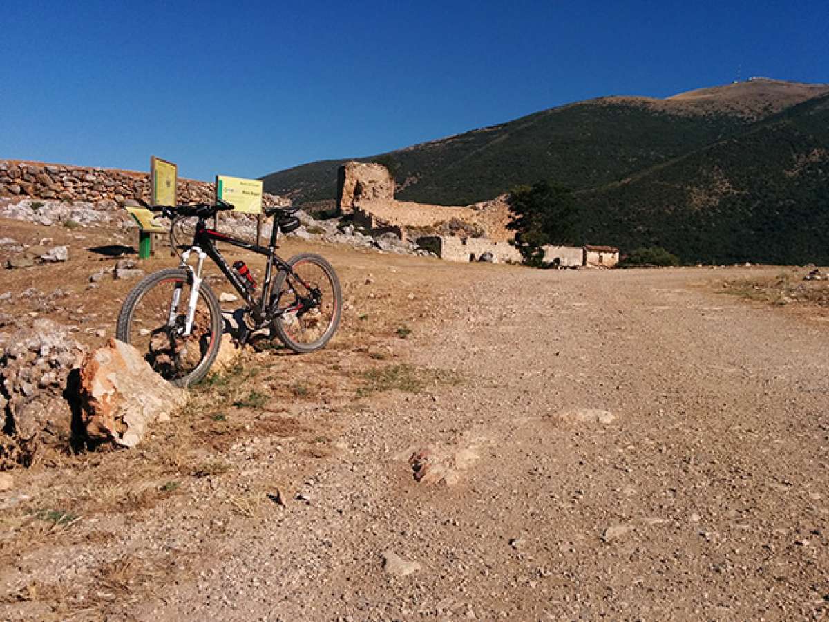 La foto del día en TodoMountainBike: 'Las ruinas de El Castillejo'