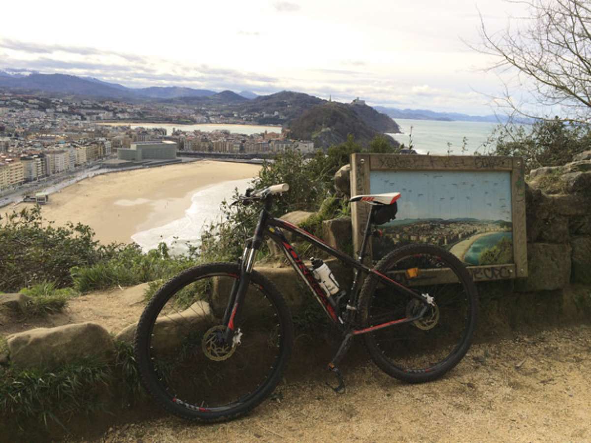 La foto del día en TodoMountainBike: 'Desde San Sebastián'