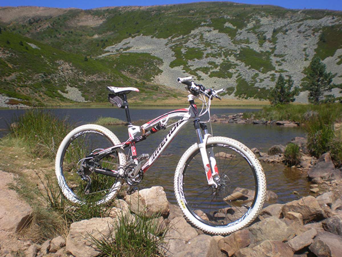 La foto del día en TodoMountainBike: 'Laguna glaciar de Sierra Cebollera'