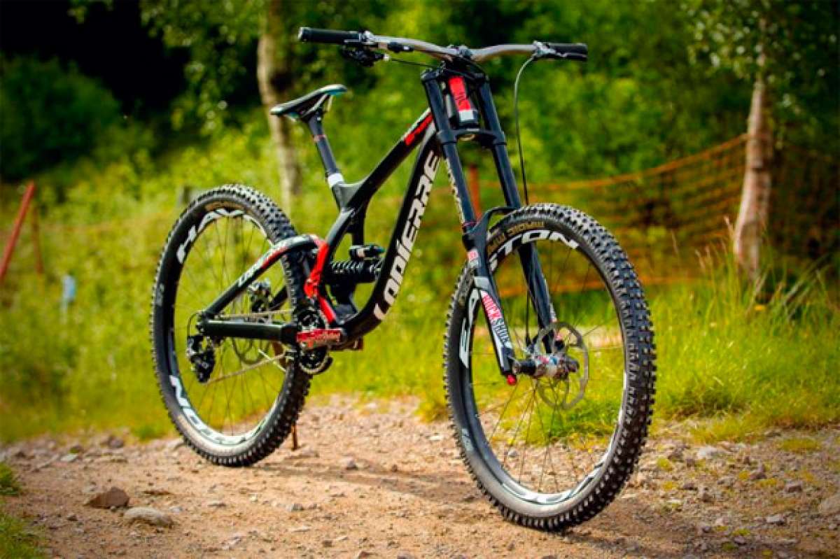 Lapierre DH 2015: El arma definitiva de Lapierre para descensos de vértigo