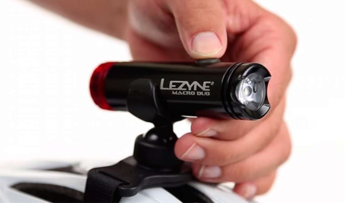 Lezyne Macro Drive Duo: Un faro delantero de 400 lúmenes con luz trasera integrada