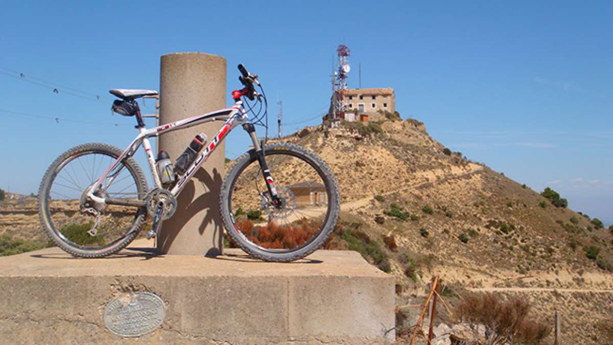 La foto del día en TodoMountainBike: 'San Caprasio - Sierra de Alcubierre'