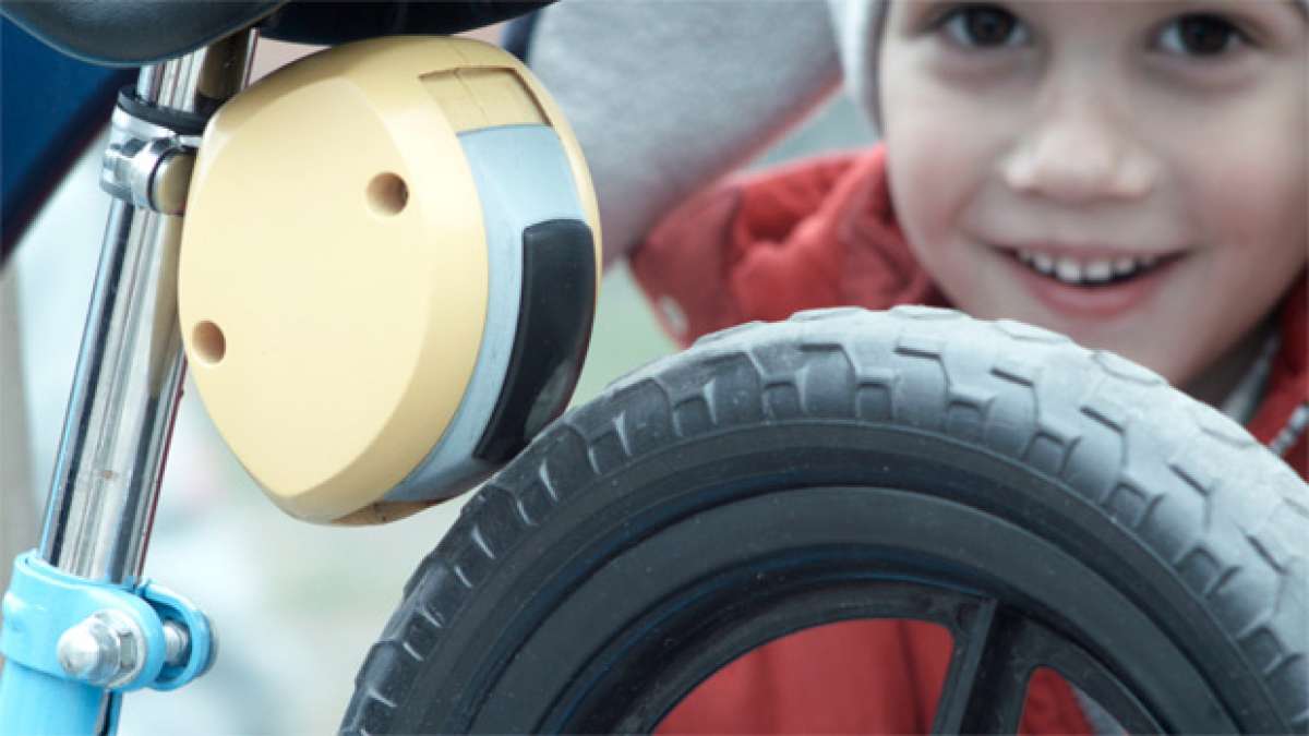 MiniBrake: Un freno con control remoto para las bicicletas de los más pequeños