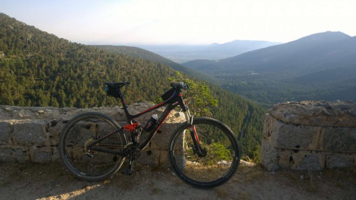 La foto del día en TodoMountainBike: 'Mirador de la Reina (Madrid)'