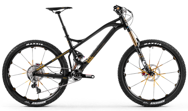 Mondraker Foxy Carbon 2015: La nueva máquina de carbono de la firma española