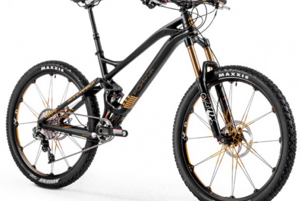 Mondraker Foxy Carbon 2015: La nueva máquina de carbono de la firma española