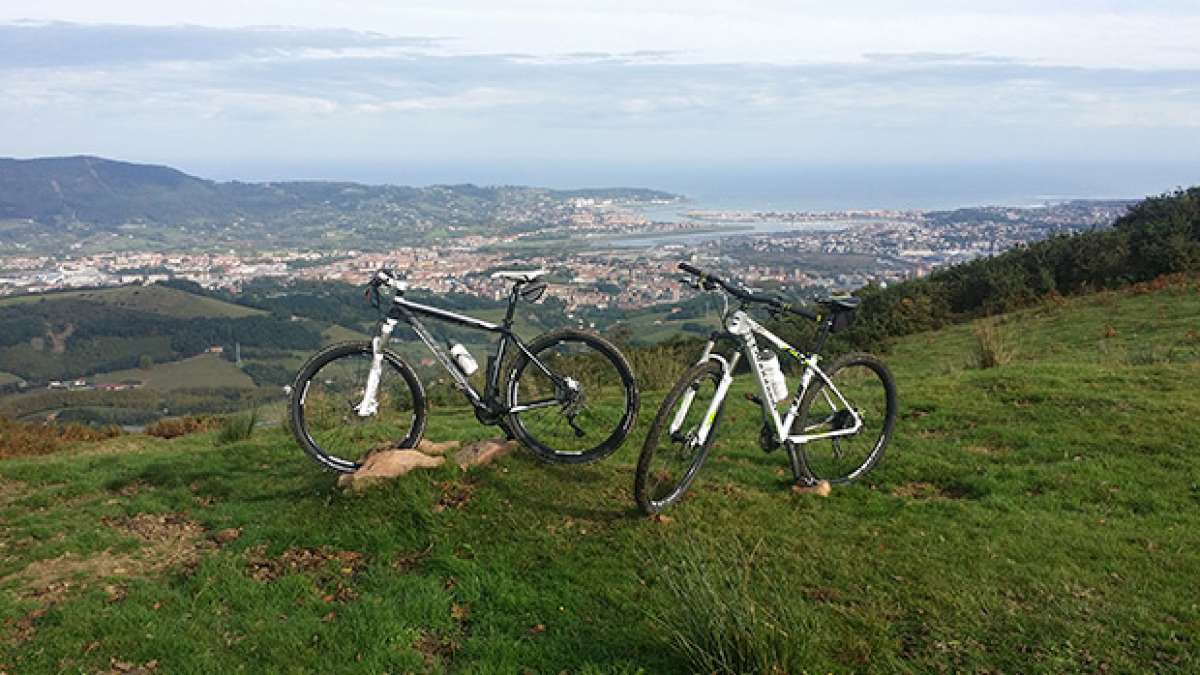 La foto del día en TodoMountainBike: 'Parque Natural de las Peñas de Aya'