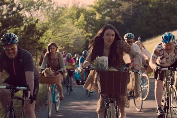 Fantástico anuncio publicitario de Halfords: ¿Qué tipo de ciclista eres?