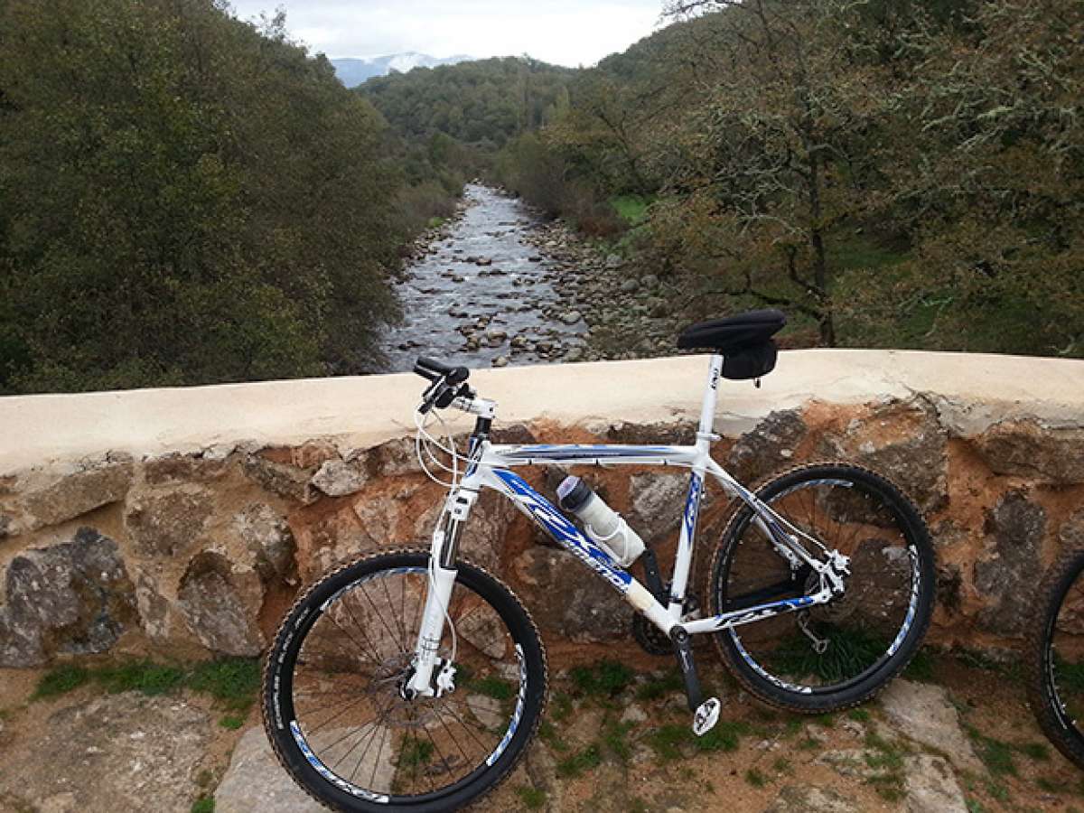 La foto del día en TodoMountainBike: 'Puente sobre la garganta Jaranda'