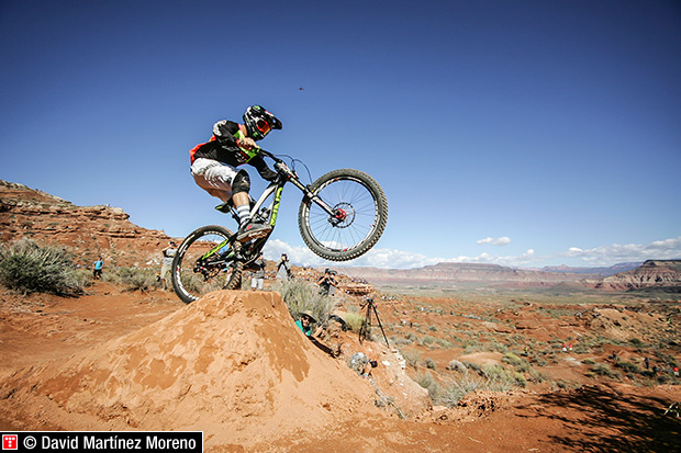 Red Bull Rampage 2014: La competición más 'bestia' sobre bicicletas de montaña