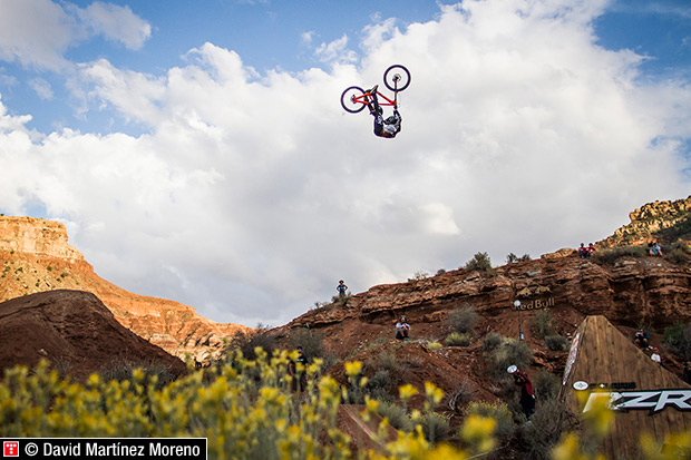 Red Bull Rampage 2014: La competición más 'bestia' sobre bicicletas de montaña