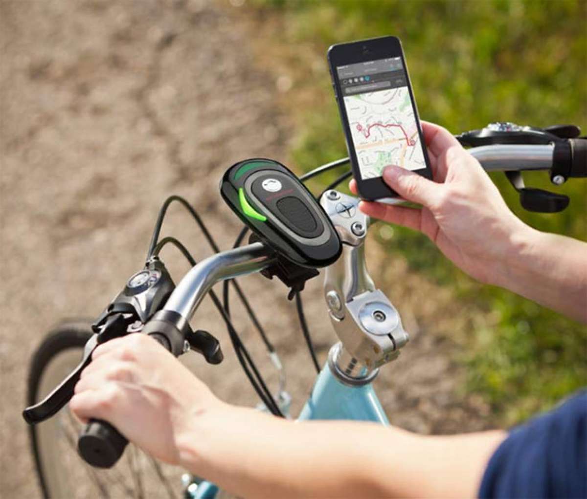 Schwinn CycleNav: Un faro GPS para nuestra bicicleta que nos indica el camino, literalmente hablando