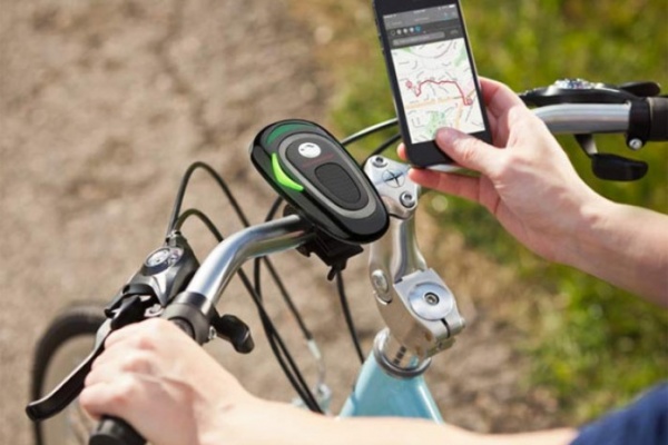 Schwinn CycleNav: Un faro GPS para nuestra bicicleta que nos indica el camino, literalmente hablando