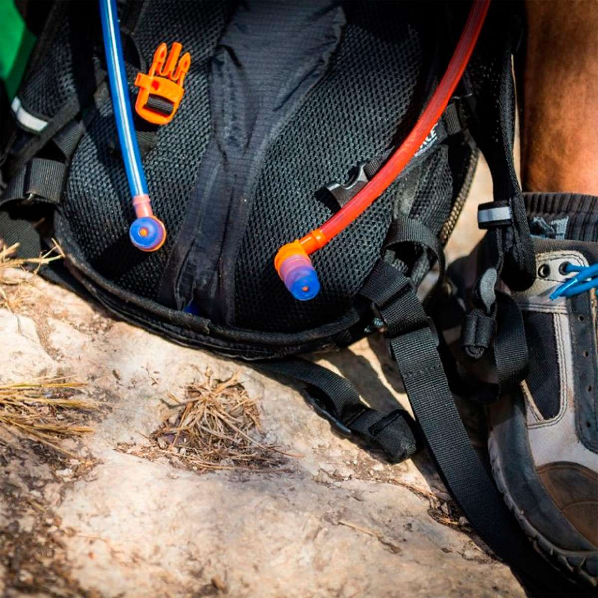 En TodoMountainBike: Source D|vide Hidration System, un depósito dual para mochilas de hidratación