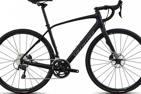 Specialized Diverge 2015: Una nueva "todocamino" que convierte la carretera en una aventura