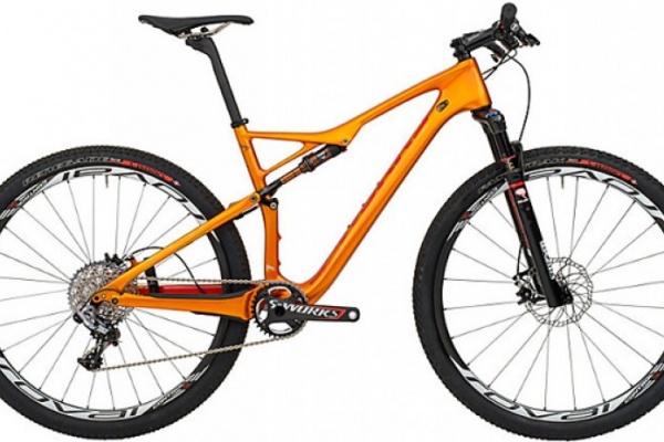 Specialized S-Works Epic Burry Stander Edition: Un sueño de color dorado