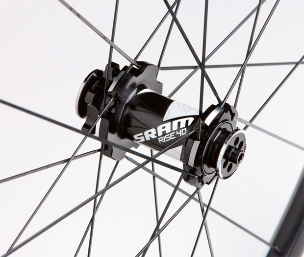 Nuevas ruedas de aluminio SRAM Roam 40 y SRAM Roam 30 para la temporada 2015