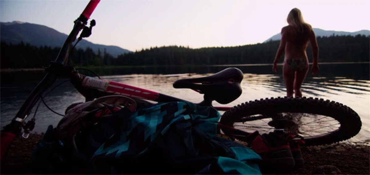 Top to Bottom: Recorriendo el Whistler Bike Park de arriba abajo con Hannah Barnes