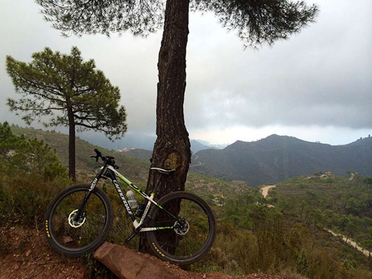 La foto del día en TodoMountainBike: 'Nubes en el Desierto de las Palmas'