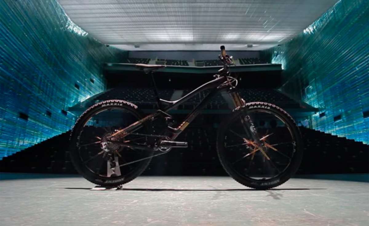 En TodoMountainBike: Todos los detalles de la nueva Mondraker Foxy Carbon de 2015