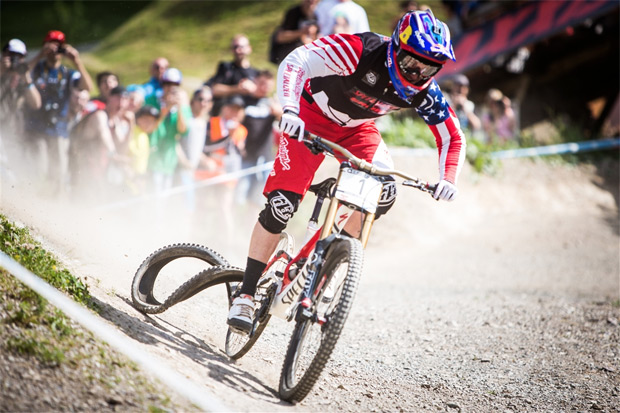 Specialized y Aaron Gwin, por caminos separados