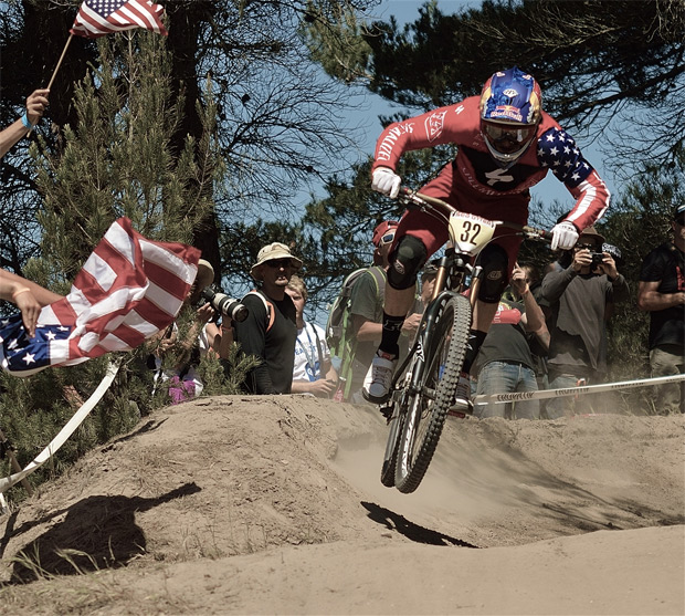 Specialized y Aaron Gwin, por caminos separados