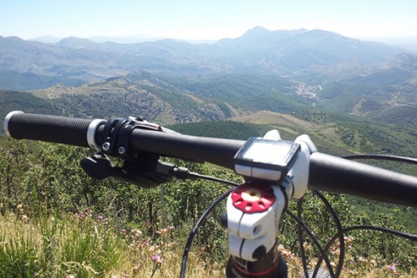 La foto del día en TodoMountainBike: "Alto de La Camperona (León)"