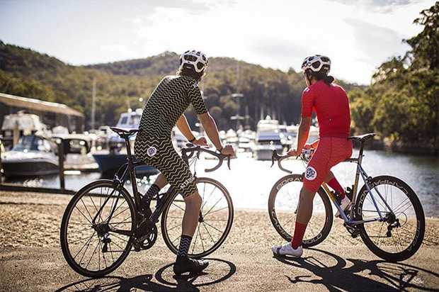 Attaquer, ropa técnica de alta calidad para ciclistas sin complejos