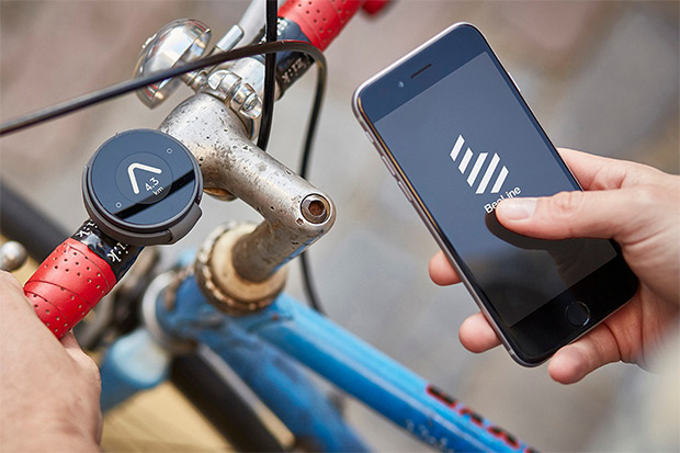 BeeLine, un práctico, sencillo y muy funcional navegador GPS para bicicletas