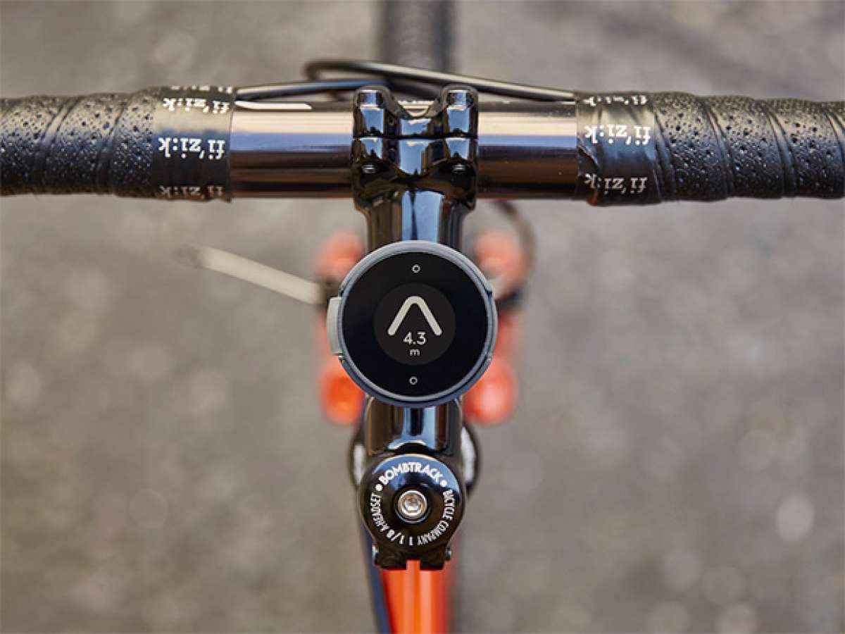 BeeLine, sencillo y muy funcional navegador GPS para bicicletas