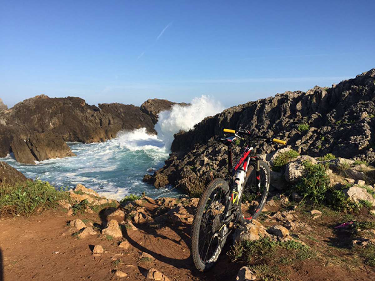 La foto del día en TodoMountainBike: 'Cala de Santa Justa (Cantabria)'