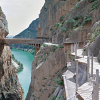 Un paseo por el "Caminito del Rey" de Málaga desde nuestro propio hogar