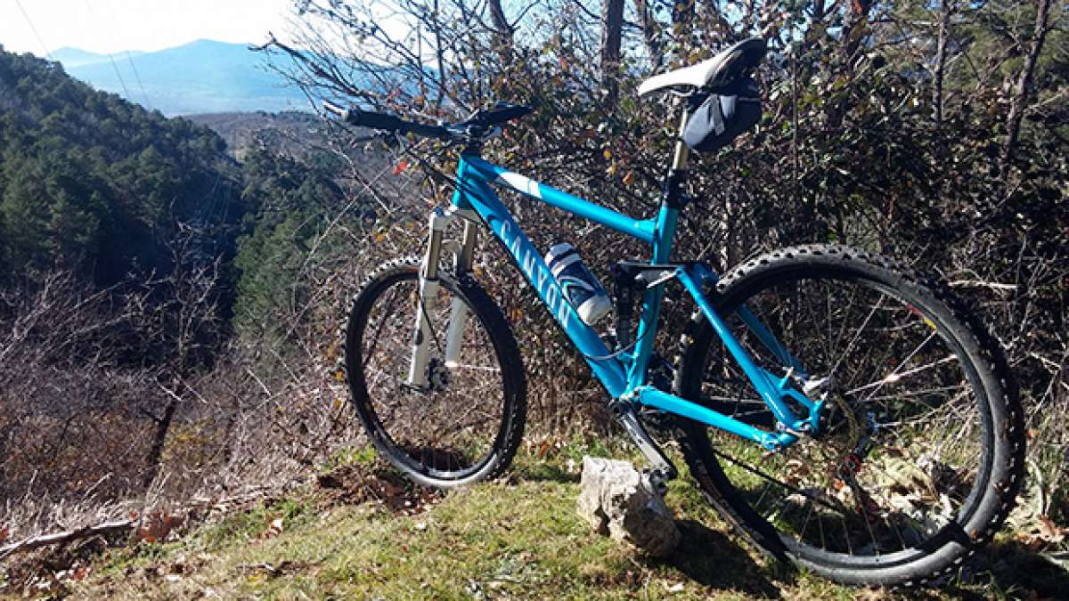 La foto del día en TodoMountainBike: 'Me tiro o no me tiro'