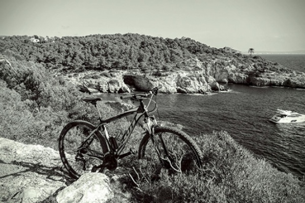 La foto del día en TodoMountainBike: "Cap de Cala Falcó"