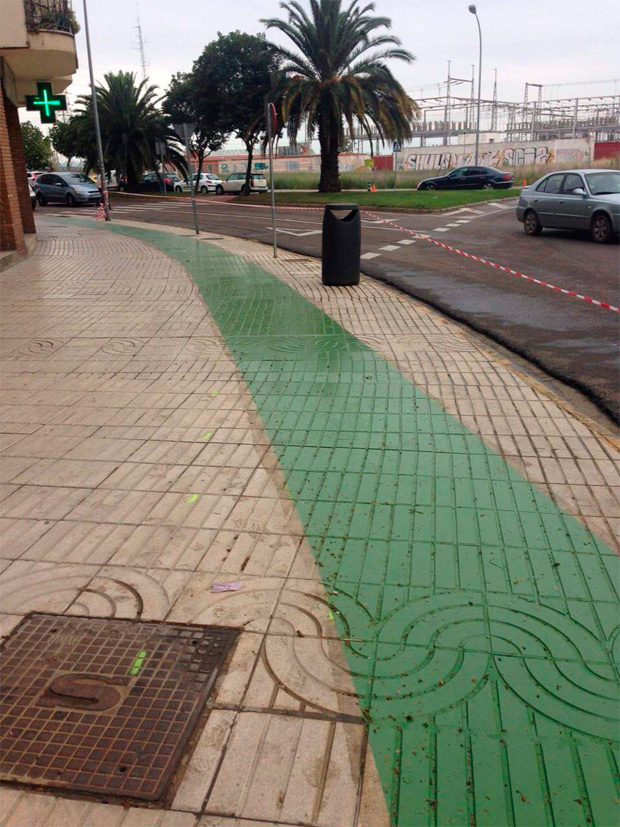 Así es el carril bici que ha costado 97.000 euros a los habitantes de Badajoz