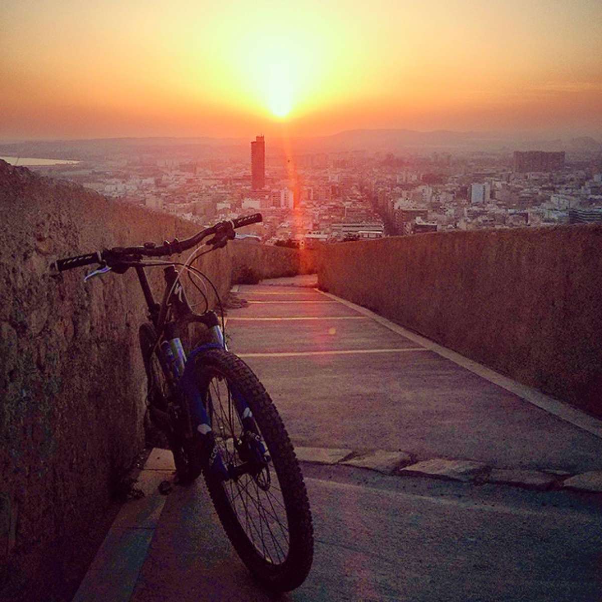 La foto del día en TodoMountainBike: 'Desde el Castillo'