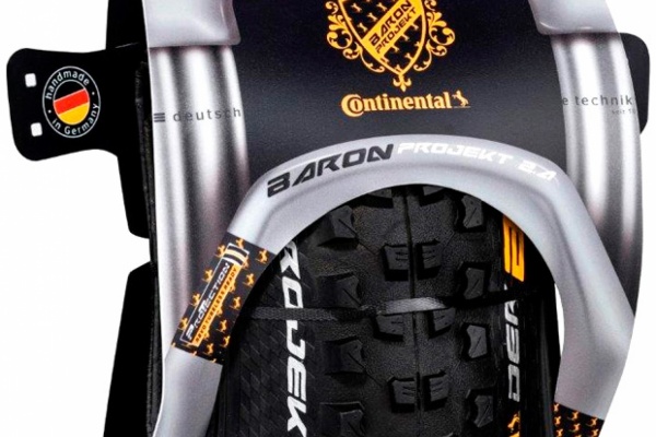 Continental Der Baron Projekt, nuevas ruedas de Enduro con guardabarros incluido en su embalaje