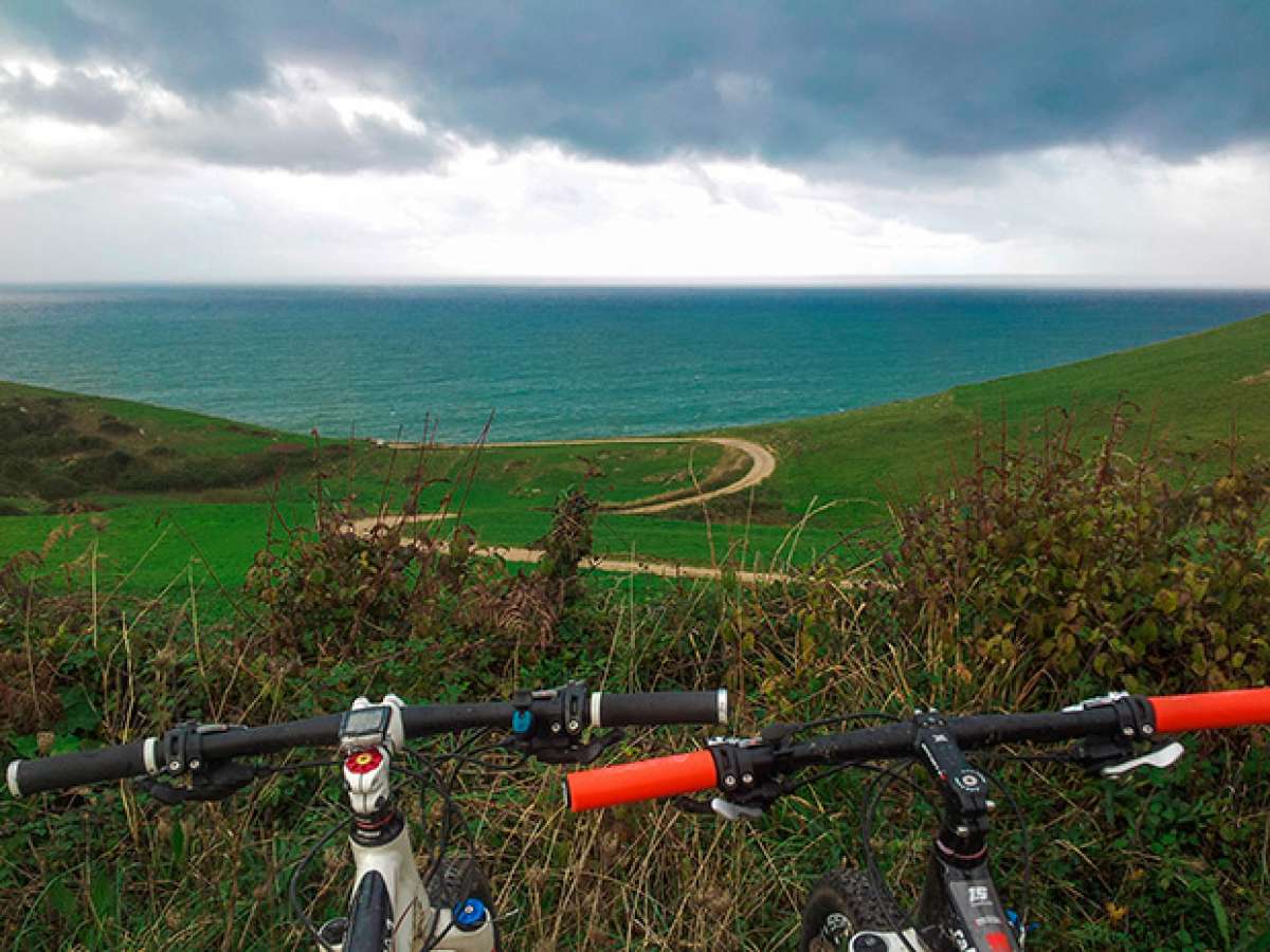 La foto del día en TodoMountainBike: 'Costa occidental de Cantabria'