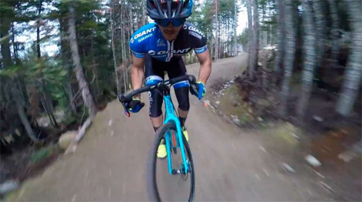 Bajando por la 'A-Line' de Whistler... con una bicicleta de ciclocross