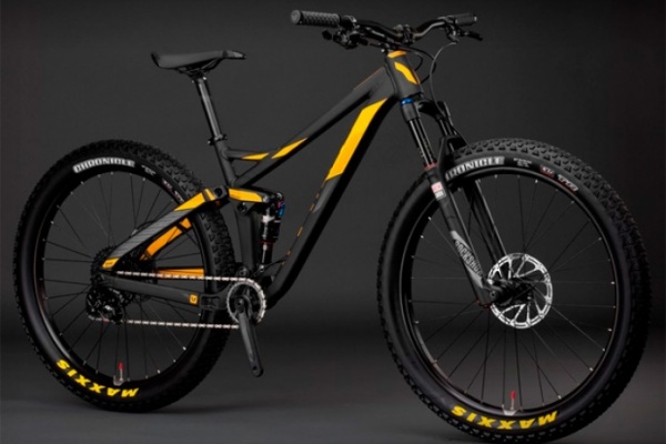 Novedades 2016: Nueva Devinci Hendrix RS 27.5+ con suspensión Split Pivot y estándar Boost