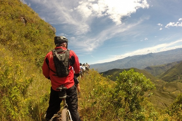 La foto del día en TodoMountainBike: "El verdadero Calvario"