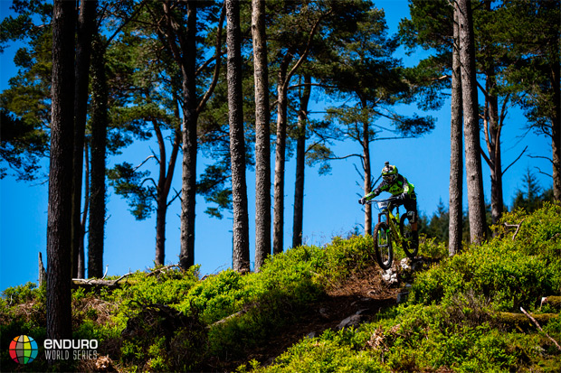 Enduro World Series 2015: Las mejores imágenes y el resumen en vídeo de la Ronda 2 (Wicklow, Irlanda)