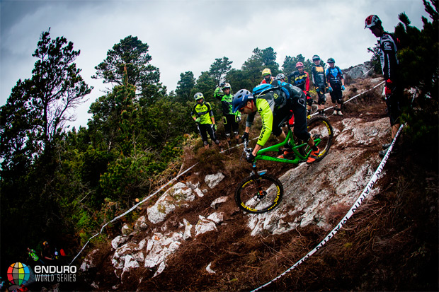 Enduro World Series 2015: Las mejores imágenes y el resumen en vídeo de la Ronda 2 (Wicklow, Irlanda)
