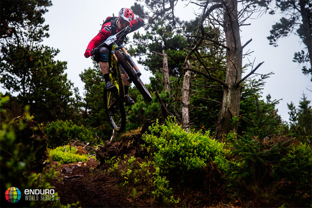 Enduro World Series 2015: Las mejores imágenes y el resumen en vídeo de la Ronda 2 (Wicklow, Irlanda)