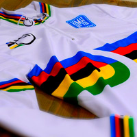 Las listas oficiales de equipos UCI XCO y UCI DH de la temporada 2015