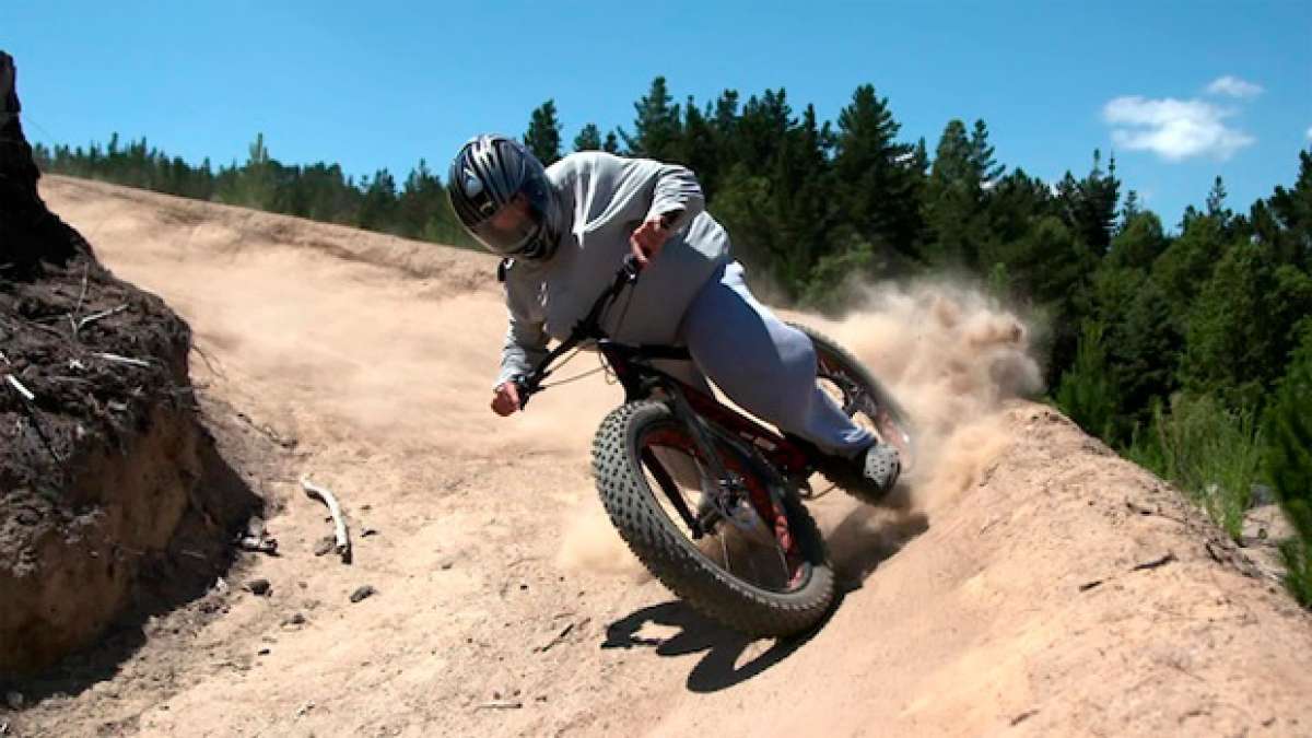 La divertida opinión acerca de las "Fat Bikes" de Eddie Masters