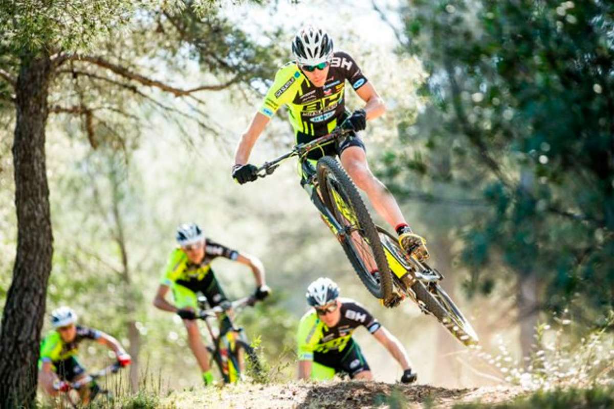 Así se prepara el equipo BH-SRSUNTOUR-KMC para competir en la Copa del Mundo UCI