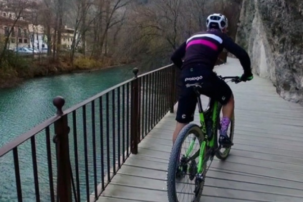 "JustRide", practicando ciclismo de montaña en Cuenca (España)