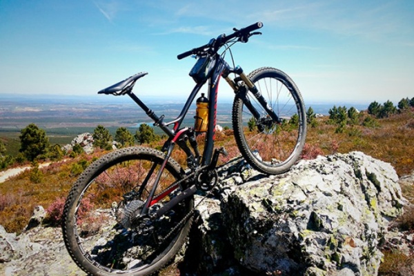 La foto del día en TodoMountainBike: "En La Rasa (León)"